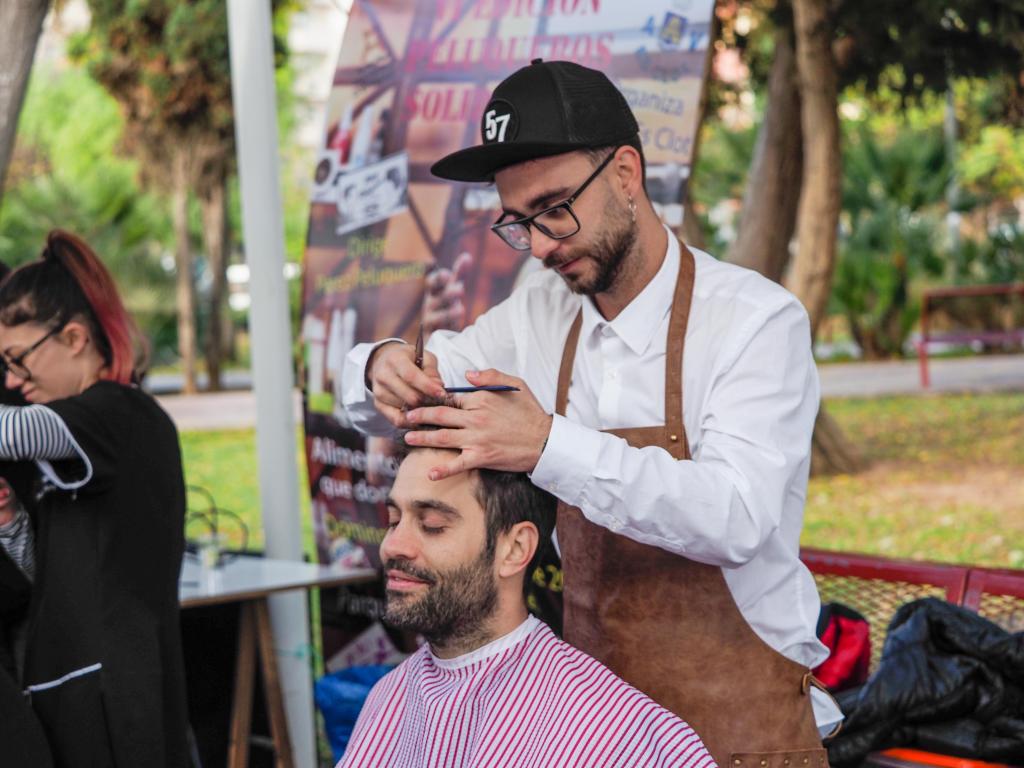 La Subsecretaría de Juventudes de Merlo invita a profesionales de la peluquería, barbería, colorimetría, o áreas similares a participar de la sexta edición.