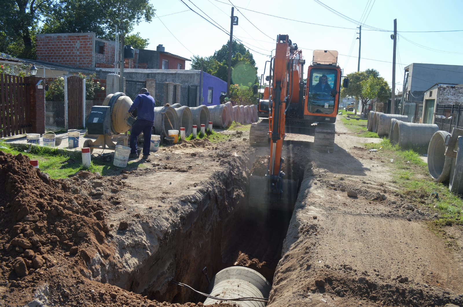 Continíua la obra hidráulica en la ciudad. En este caso, avanzan los trabajos por parte de la Secretaría de Obras y Servicios.