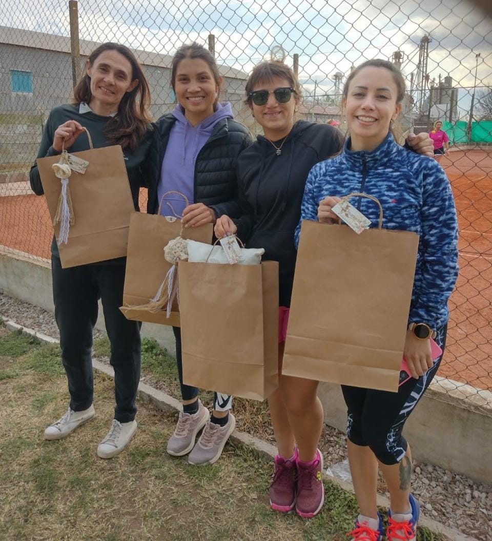 Acevedo-Pérez y Molo-Antúnez campeonas.