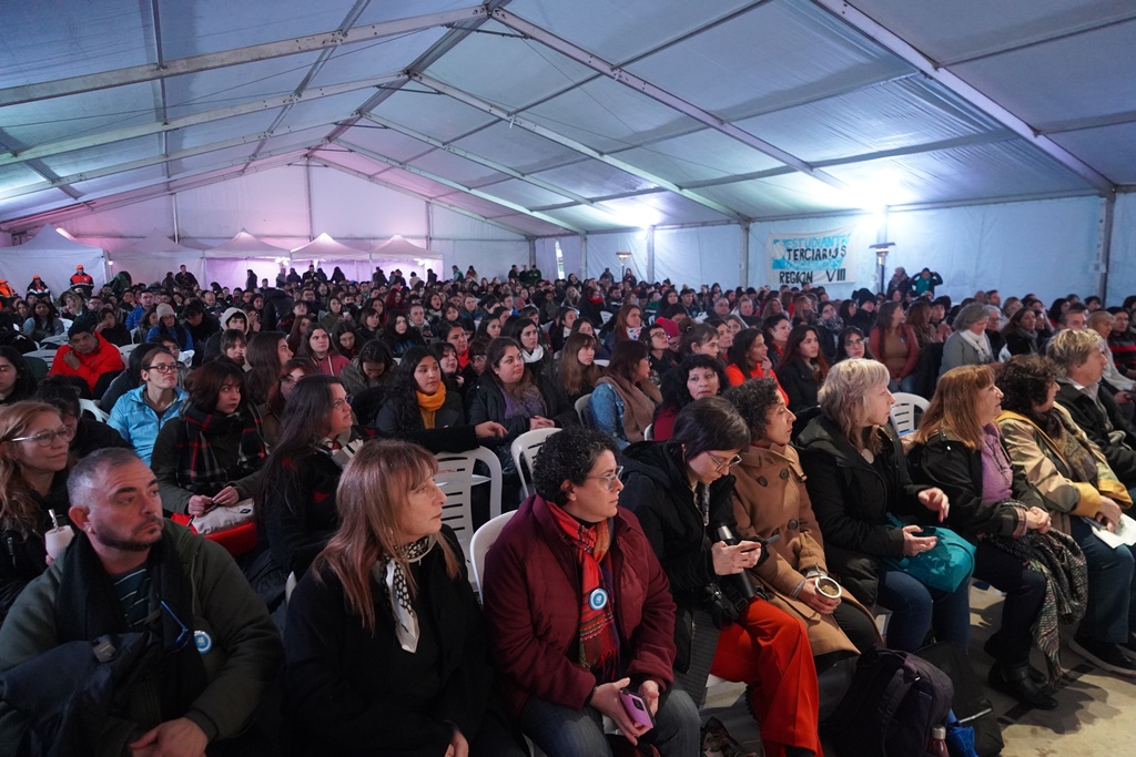 El evento organizado por la Dirección Provincial de Educación Superior junto al Municipio de Merlo se llevó a cabo en el Parque Municipal Néstor Kirchner con 16 talleres para abordar, reflexionar y trabajar.