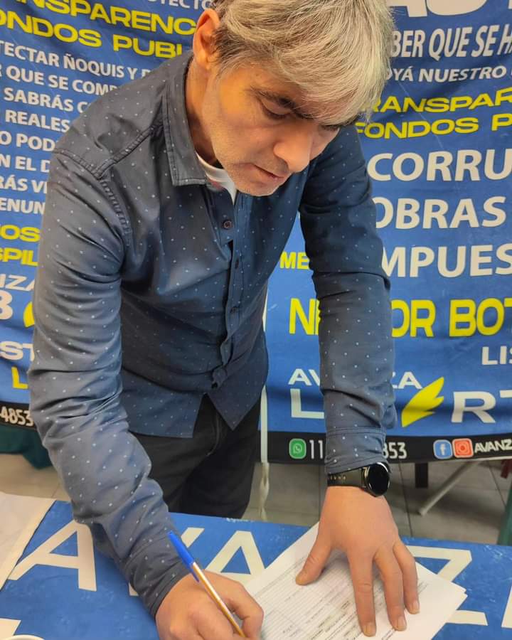 Firmó Nestor Bottazzi.