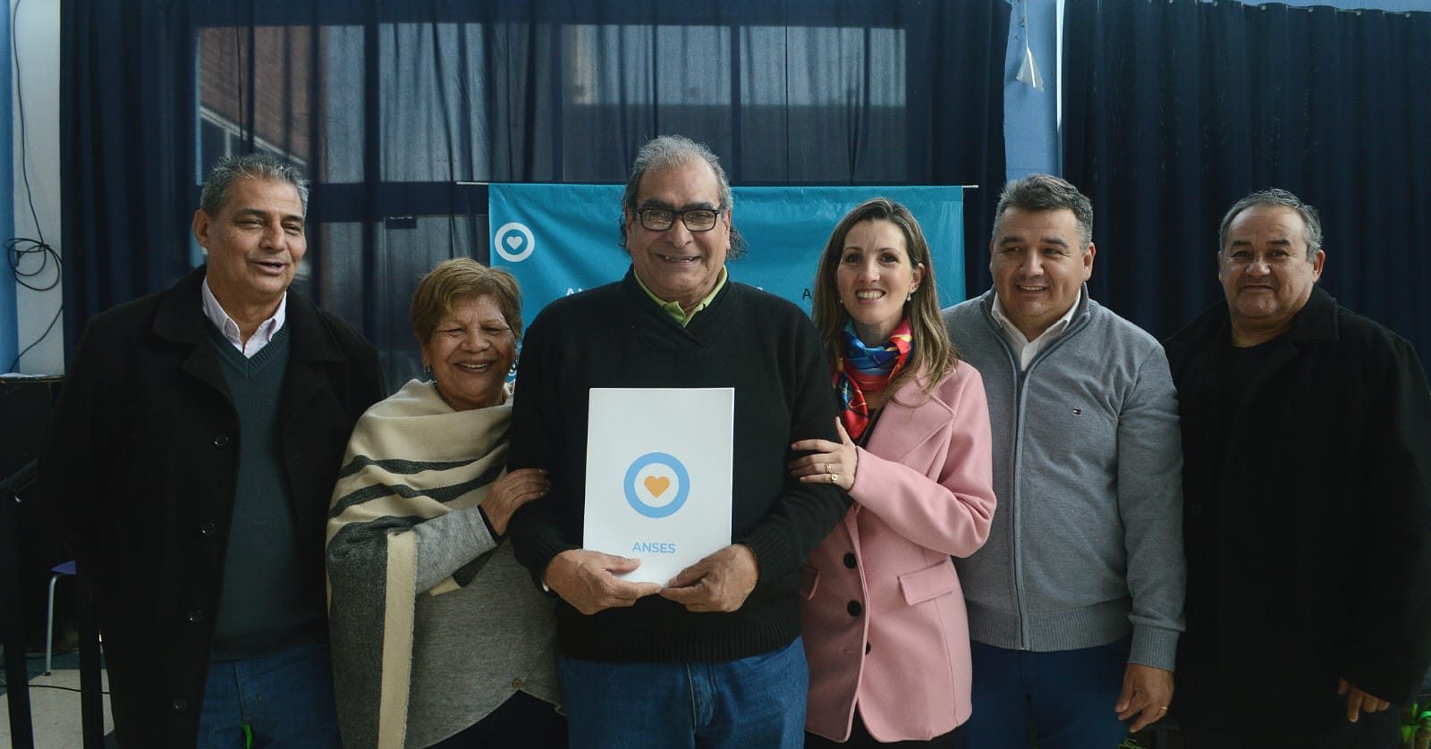 Se realizó el acto de entrega de las primeras 110 resoluciones jubilatorias. "Gracias a esta Ley, más de 6.000 vecinos y vecinas podrán acceder a su jubilación", informaron.