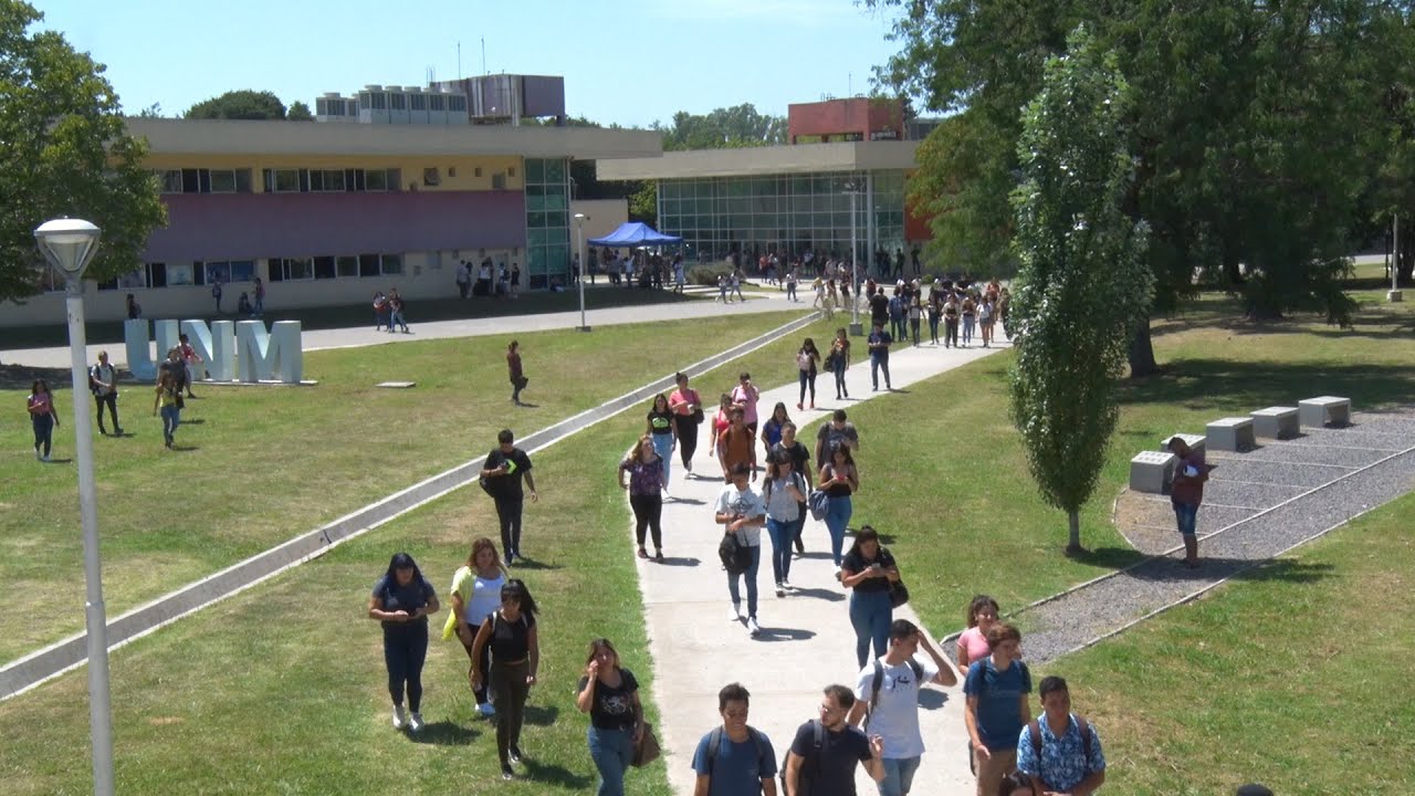 La Universidad Nacional de Moreno (UNM).