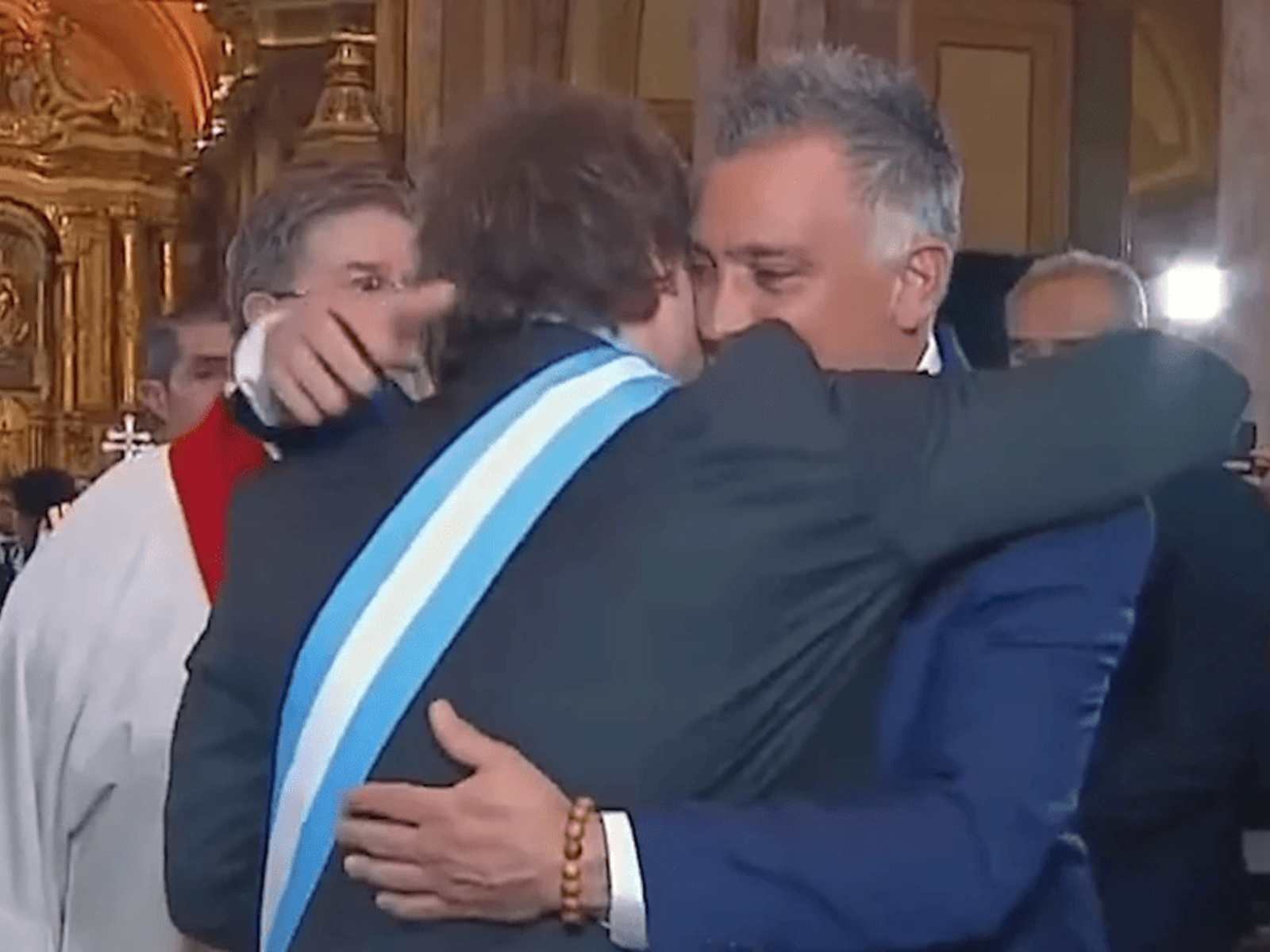 El presidente Javier Milei y su socio político y armador bonaerense, Sebastián Pareja.
