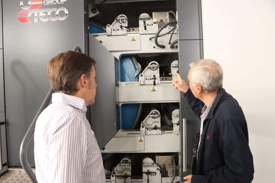El intendente Jaime Méndez recorrió el Parque Industrial de San Miguel, ubicado en Lebensohn y Pampa, y visitó a las nuevas empresas que ya se encuentran instaladas en el lugar.