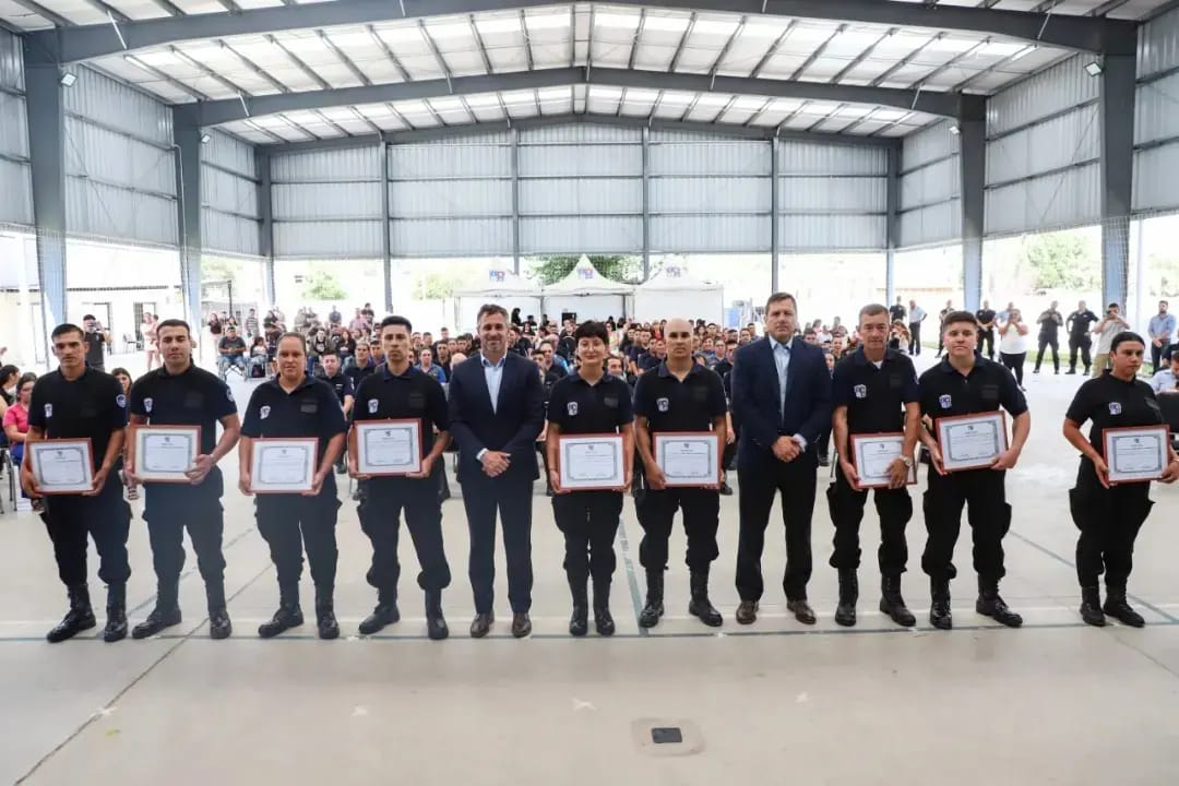 La Municipalidad celebró el acto de egreso de la tercera camada de agentes de la Guardia Urbana de Pilar que finalizó el Curso de Formación.