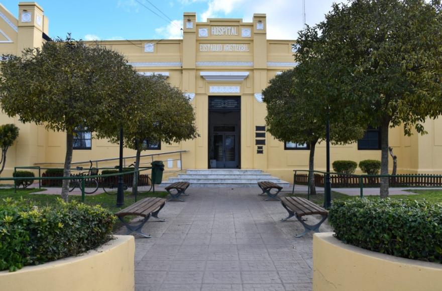 Personal hospitalario de Coronel Vidal sostiene que las carencias de materiales y el destrato laboral se arrastran desde hace años