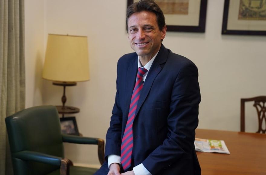 Las dificultades económicas y políticas que rodean a Marcelo Moretti revelan un club en estado de emergencia institucional.