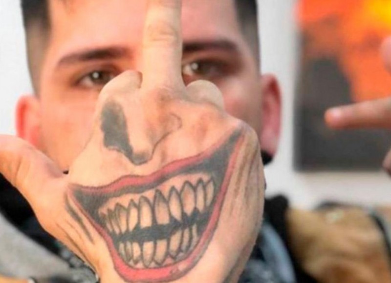 Un músico apodado "El Más Ladrón" se negó este viernes a declarar como acusado de haber participado del crimen de Andrés Federico Costa, cuyo cadáver desmembrado fue hallado en octubre.