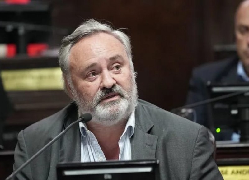 El senador Joaquín de la Torre.