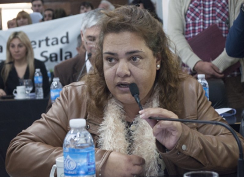 La senadora Miriam Niveyro fue acusada de encabezar un operativo de recaudación que incluía a empleados del PAMI.