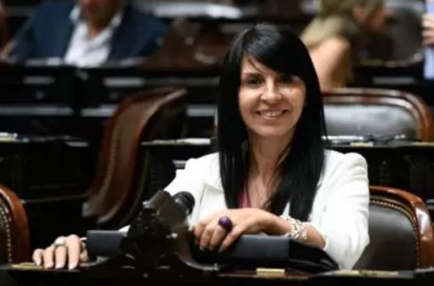 La situación judicial de Lorena Villaverde reconfigura el mapa político rionegrino.