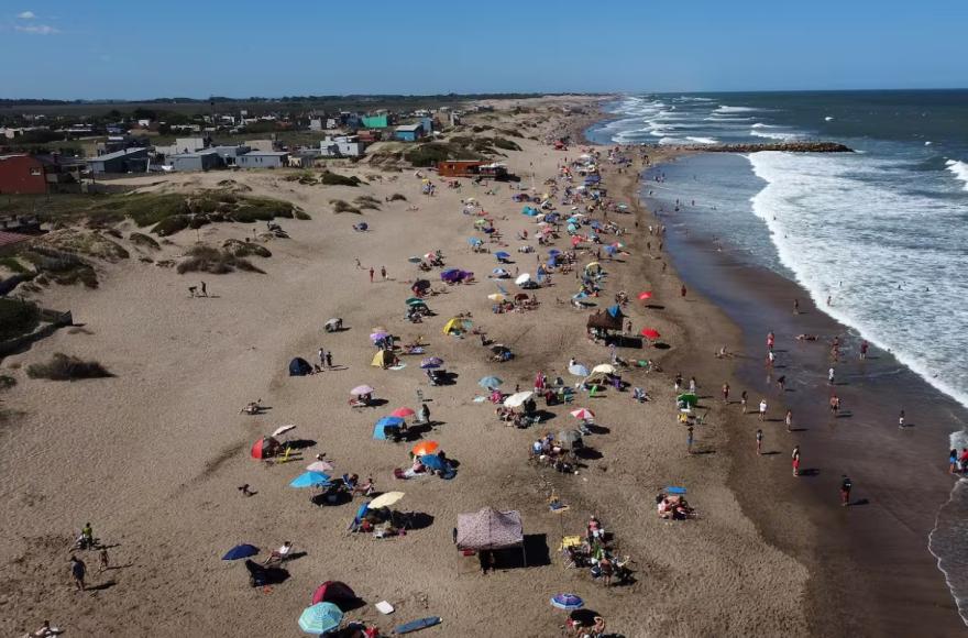 Mar Chiquita enfrenta críticas por el uso político del control ambiental