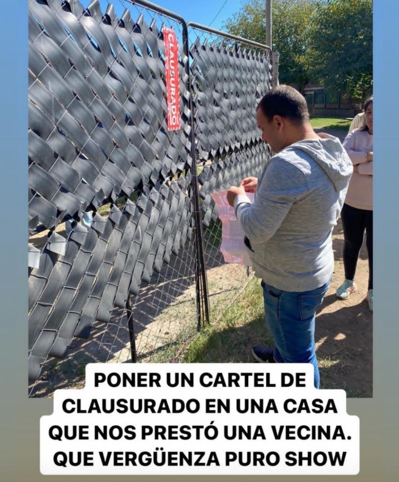 En ese momento, "la Municipalidad con la policía presente cerró una feria en un barrio organizado por vecinos".