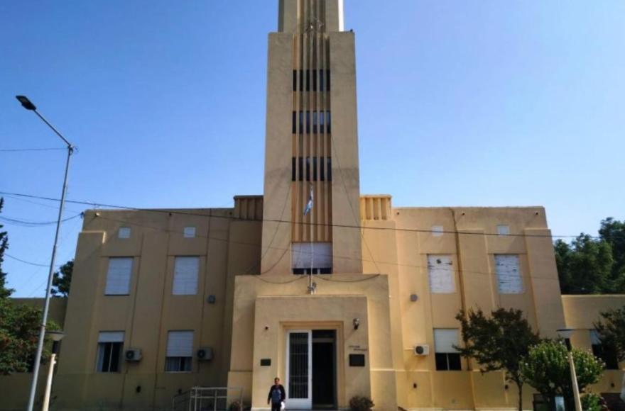 La política de Mar Chiquita combina avances en acuerdos con conflictos no resueltos.