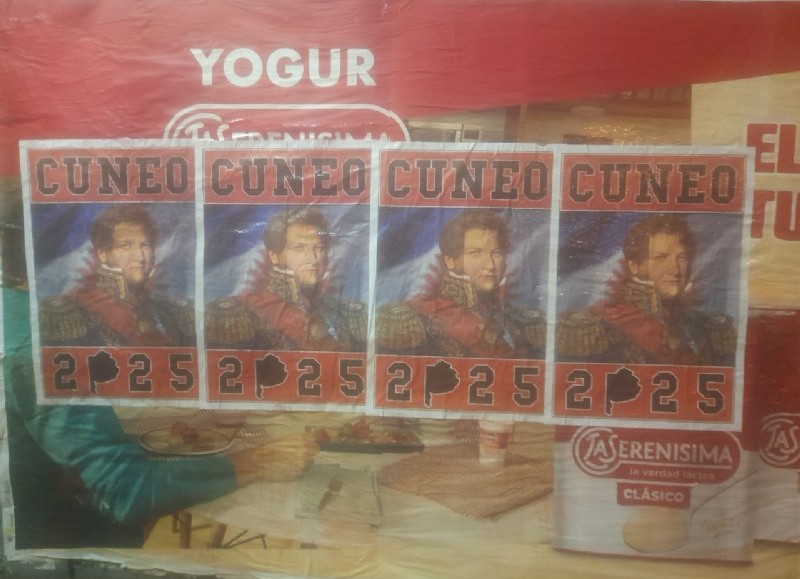 Varios municipios de la provincia de Buenos Aires amanecieron con la cartelería.