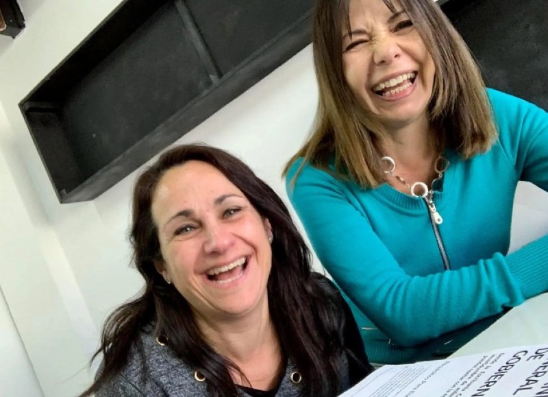 Evangelina Cordone y Mónica Correa están en la mira por favorecer a familiares.