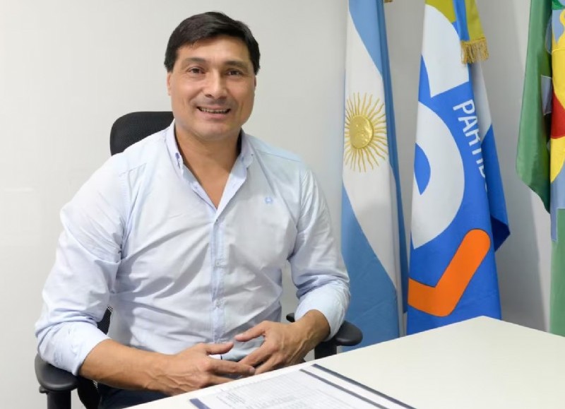 El entorno de Pablo Ansaloni guarda silencio mientras su hijo sigue libre pese a las pruebas en su contra.
