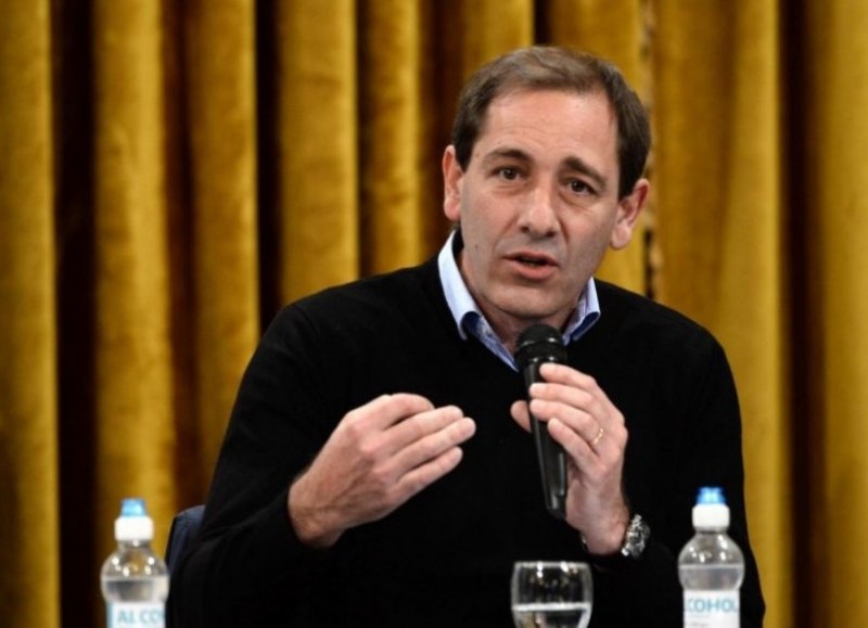 Julio Garro es señalado como responsable político del esquema.