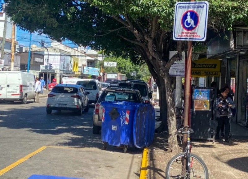El estacionamiento inclusivo de verdad en Moreno.