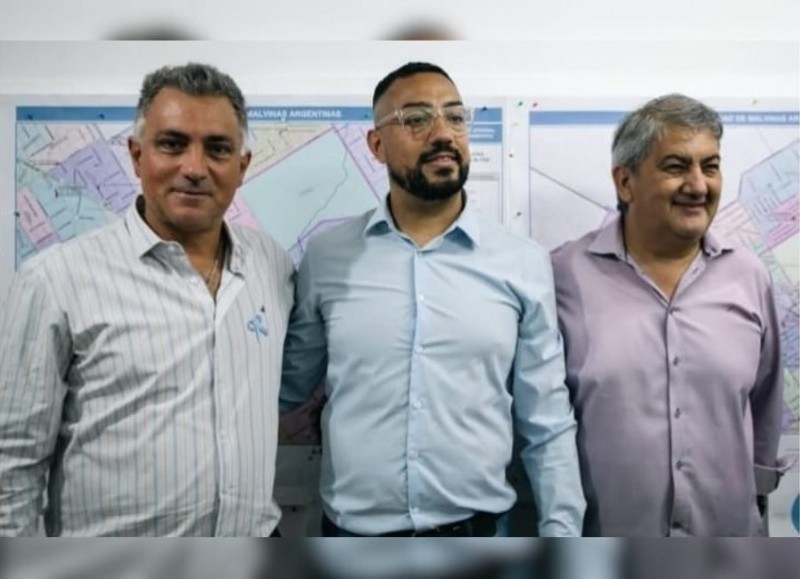 Sebastian Pareja junto a Luciano Olivera y El Nene Vera