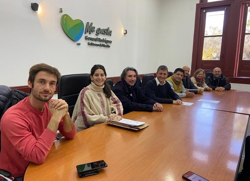 Se presentó en el Salón Garrahan de la Municipalidad, el proyecto de ordenanza referido a la creación de la Reserva Natural y Parque Municipal.