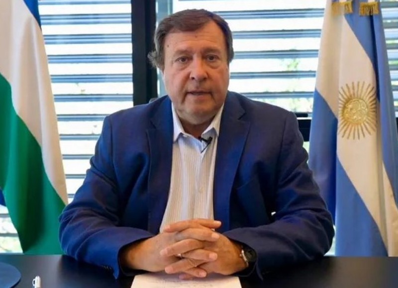 En la administración de Alberto Weretilneck, las fronteras entre lo público y lo privado parecen difuminarse.