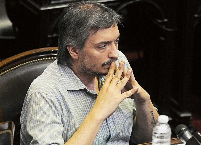 Máximo Kirchner analiza intervenir en el debate sobre el futuro del club.