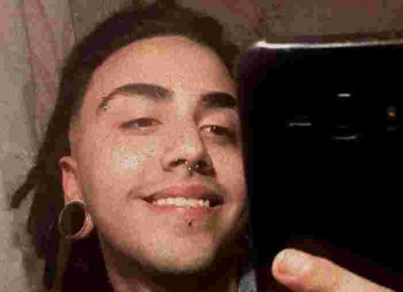 Tiziano Valentín Ayala Palmarini tiene 18 años y está desaparecido desde el miércoles 9 de noviembre, cuando fue visto por última vez en José C. Paz.