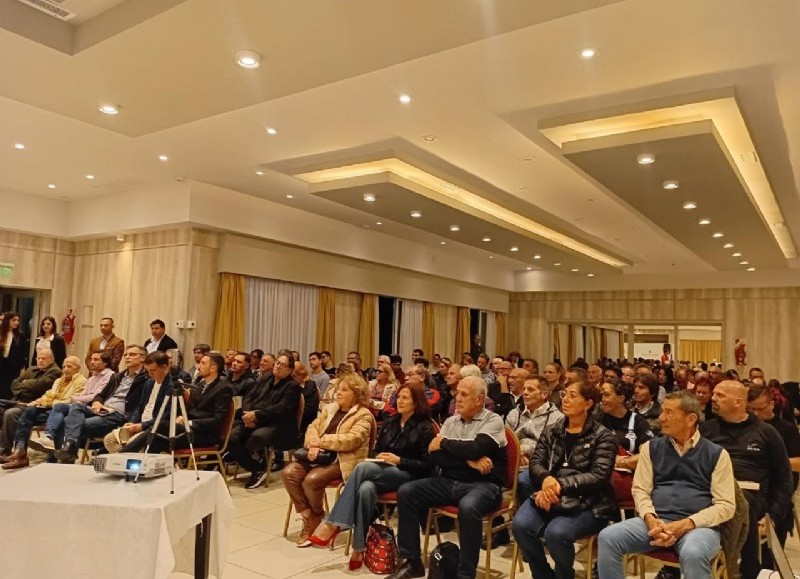 “Hacés un hoyito y encontrás semillas”, dijo Duhalde sobre la situación de los partidos tradicionales