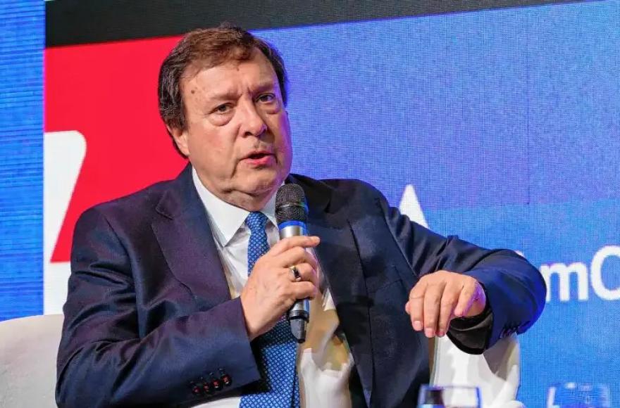 Alberto Weretilneck ya no cuenta con apoyo político ni territorial que lo sostenga.