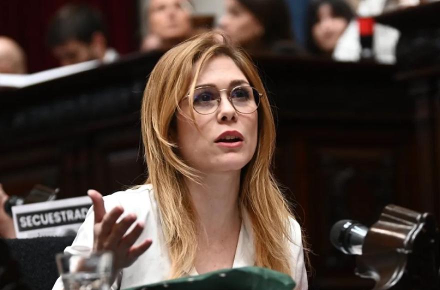 Denuncian a Lilia Lemoine y piden sanciones ante discursos considerados negacionistas