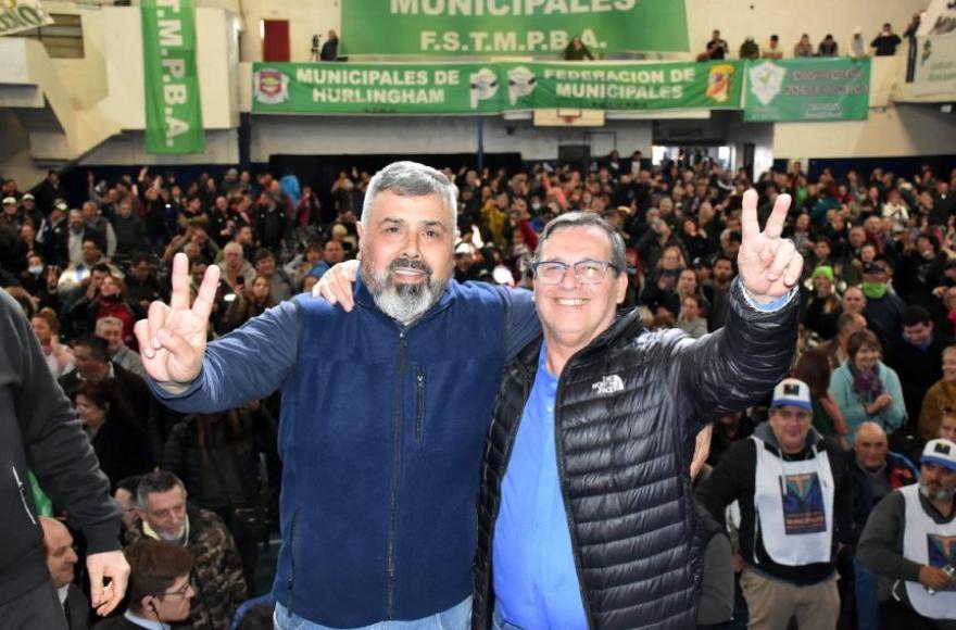 El extinto secretario general, Humberto Bertinat (izquierda) y el actual titular Walter Leonardi.