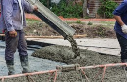 En la calle Pichincha de José C. Paz, continúan los trabajos de hormigón