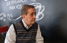 El consejero escolar Carlos Lana: "Hemos perdido la vergüenza"