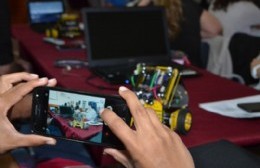 San Miguel: se realizó una capacitación para docentes sobre robótica