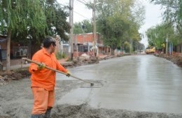 José C. Paz: avanza la pavimentación de hormigón para las calles Rodrigo de Triana y Blanco Maciel