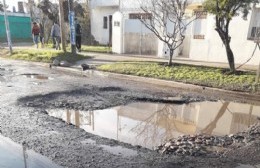 Moreno es tierra de nadie: los vecinos esperan arreglos en las calles y solo encuentran anegaciones por las lluvias