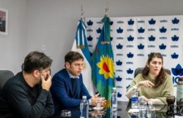 El ministro de Gobierno bonaerense, Carlos Bianco, junto al mandatario provincial Axel Kicillof y la intendente de Moreno, Mariel Fernández.