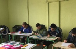 Desde el taller de Braille de una cárcel de Sierra Chica donaron juegos didácticos para alumnos ciegos de Merlo