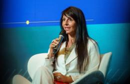 Lorena Villaverde vuelve a comisión y su desembarco en el Senado se complica