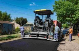 Continúan los trabajos en José C. Paz: la Municipalidad sigue pavimentando diversas calles