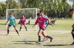 Pilar: avanza la Liga de Fútbol Femenina