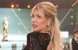 Telefe enojado con Wanda Nara por exhibir un Martín Fierro que no le correspondía